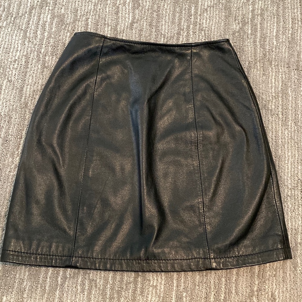 Leather skirt black